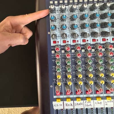 Midas Venice U24 24-Channel Mixing Console / USB Interface 2012 - 2016 - Blue image 11