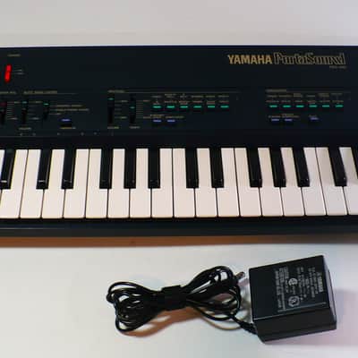 Yamaha PSS-450 PortaSound Synthesizer 1980's - Black image 2