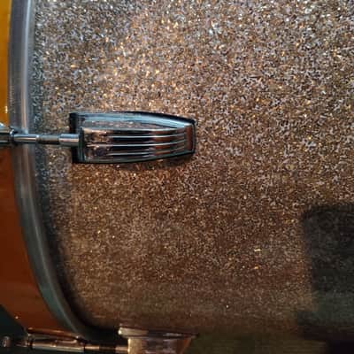 Ludwig 20"(Diameter)x 18"(Depth) Rare Virgin Bass Drum 1970's image 3