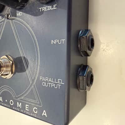 Darkglass Electronics Alpha Omega Bass Preamp 2010s - Blue image 3