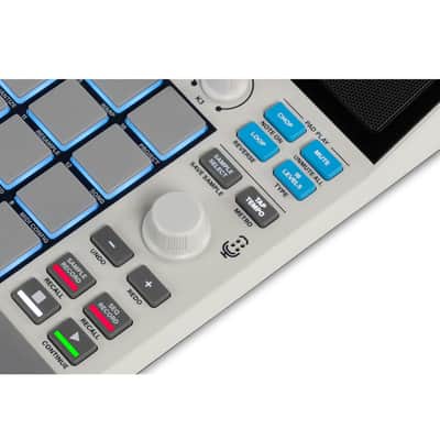 Immagine AKAI MPC Sample Portable Sampler, Sequencer & Effects Processor - 9