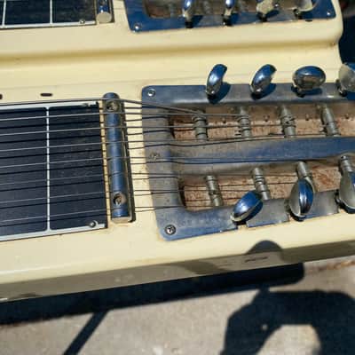 Guyatone Dual 8 string steel guitar with case Late 70ish - Cream white image 4