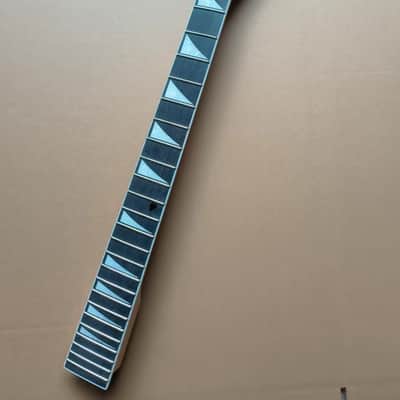 Rosewood Fingerboard Jackson Guitar Maple Neck, 24 Frets