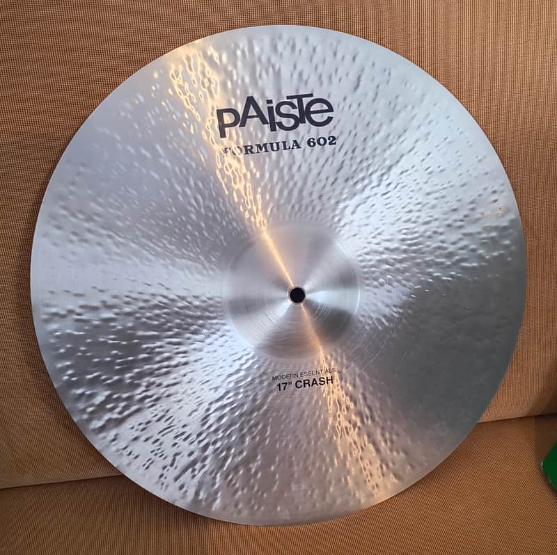Paiste 17" Formula 602 Modern Essentials Crash Cymbal