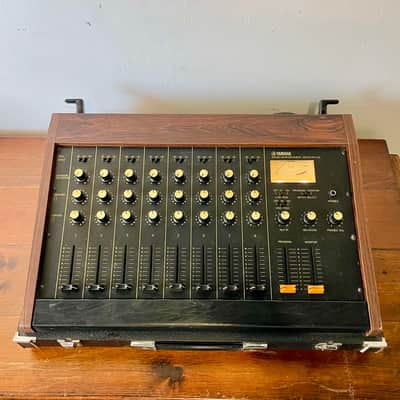 YAMAHA PM-210 ビンテージミキサー Sound Reinforcement Mixer