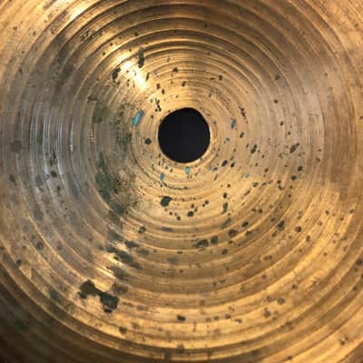 Vintage Zildjian Avedis 15” Crash Cymbal -1960’s image 4