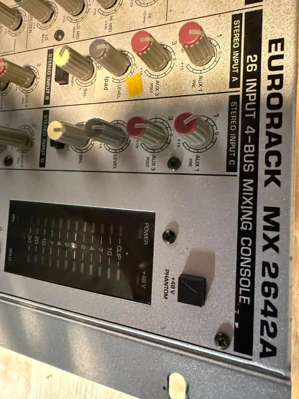 Behringer Eurorack MX2642A 26-Input 4-Bus Mixer 2000s - Silver