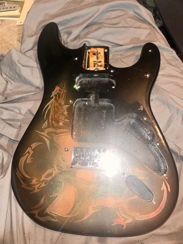 USA made Peavey Pv4 body 2014 - Black custom art image 1