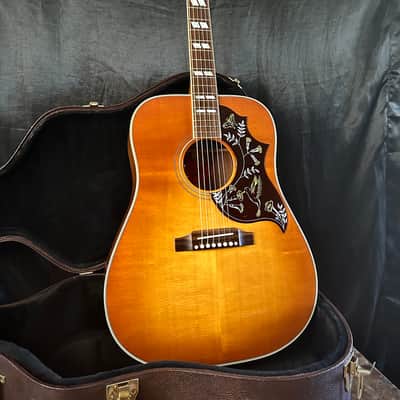 Gibson Hummingbird Figured Back 2019 - 2025 (Heritage Cherry Sunburst) image 3