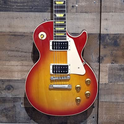 2003 Gibson Les Paul Classic "1960" W/HSC - Heritage Cherry Sunburst - image 2