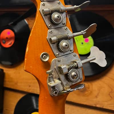Fender American Vintage '57 Precision Bass 1990 - 1999 - 2-Color Sunburst image 6