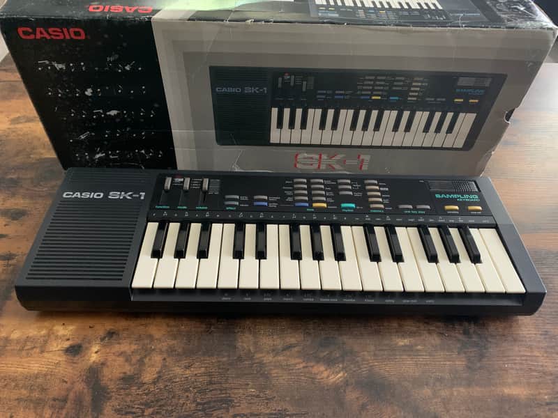 Casio SK-1 32-Key Sampling Keyboard 1986 - Black image 1