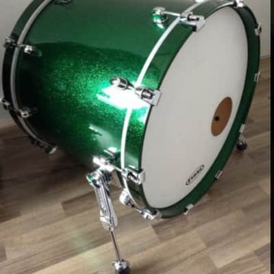 Tama  Starclassic  Maple Green Sparkle Laquer 2000 image 4