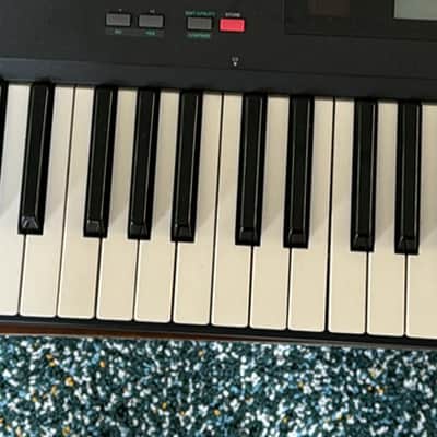 Yamaha SY35 Dynamic Vector Synthesizer image 3