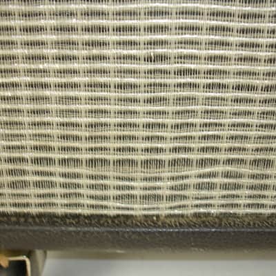 2005 Fender '65 Twin Reverb Custom 15 Reissue 85-Watt 1x15" Guitar Combo Amp image 16