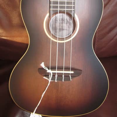 Luna Art Vintage Concert Ukulele w/ Gig Bag! UKE ART V C image 2