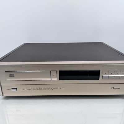 Accuphase DP-70V CD Player w/ Remote image 8