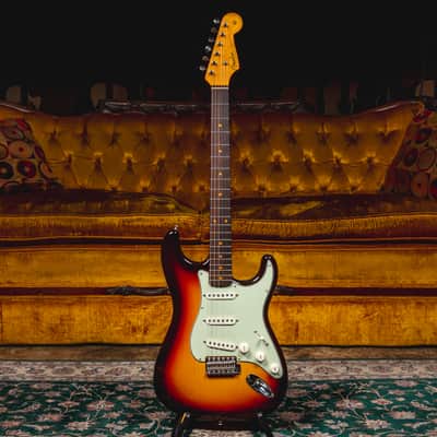 Fender Custom Shop '59 Stratocaster Electric Guitar, Time Capsule 3 Color Sunburst w/ OHSC - Used image 3