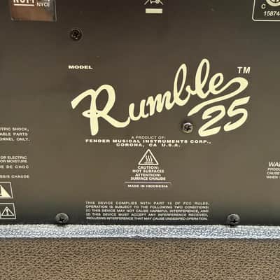 Fender Rumble 25 V3 25-Watt 1x8" Bass Combo Amplifier – Black – Used image 11