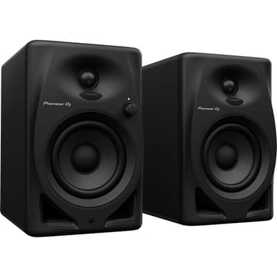 Pioneer DJ DDJ-REV1 2-deck Serato DJ Controller with Pioneer DJ DM-40D 4-inch Desktop Active Monitor Speaker - Black, On-Stage Stands LPT5000 Computer Laptop Stand, StreamEye Cans50 Professional Studio Headphones and a StreamEye polishing Cloth image 4