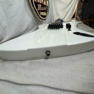 Hamer USA Firebird II 2 Guitar with Case 1980s - White image 17