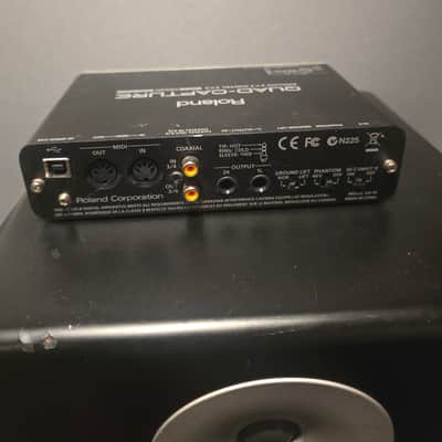 Roland UA-55 Quad-Capture USB 2.0 Audio Interface 2010s - Black image 2