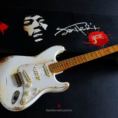 Fender Stratocaster Artist Series Jimi Hendrix Olympic White with Custom Hardcase Heavy Aged Relic image 21
