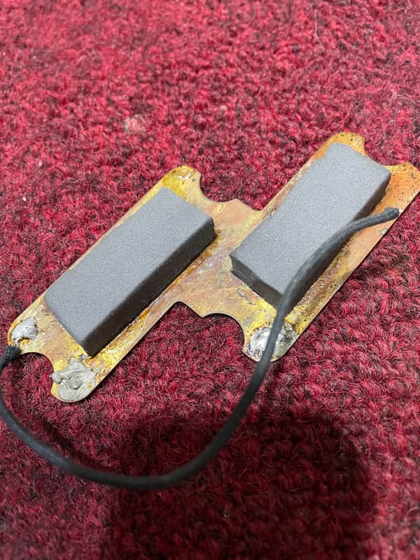 Fender Precision Bass 1960 - 1970 Brass Pickup Shielding image 1