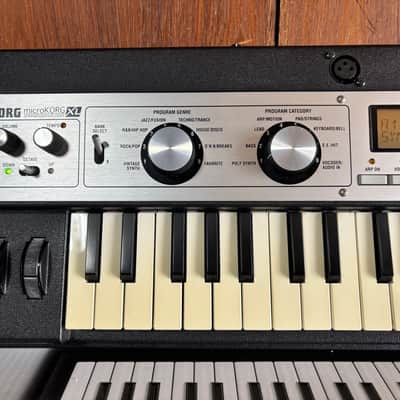Korg Microkorg XL Analog Modeling Synthesizer / Vocoder w/ box, mic, power supply image 3