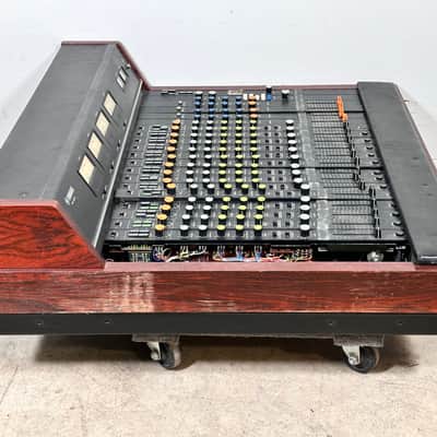 Yamaha PM-1000 16-Channel 4-Bus Mixing Console 1970s - Black image 17