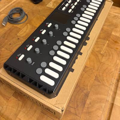 Sonicware ELZ_1 37-Key FM Synthesizer 2018 - Present - Black image 12
