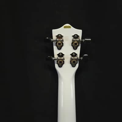 Lanikai Julia Michaels White Pearl Tenor Signature Ukulele w/i ag image 5