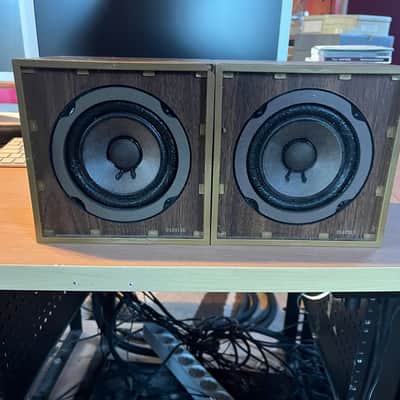 Meridian Speakers M20 Active Loudspeaker Set Crossovers Boothroyd