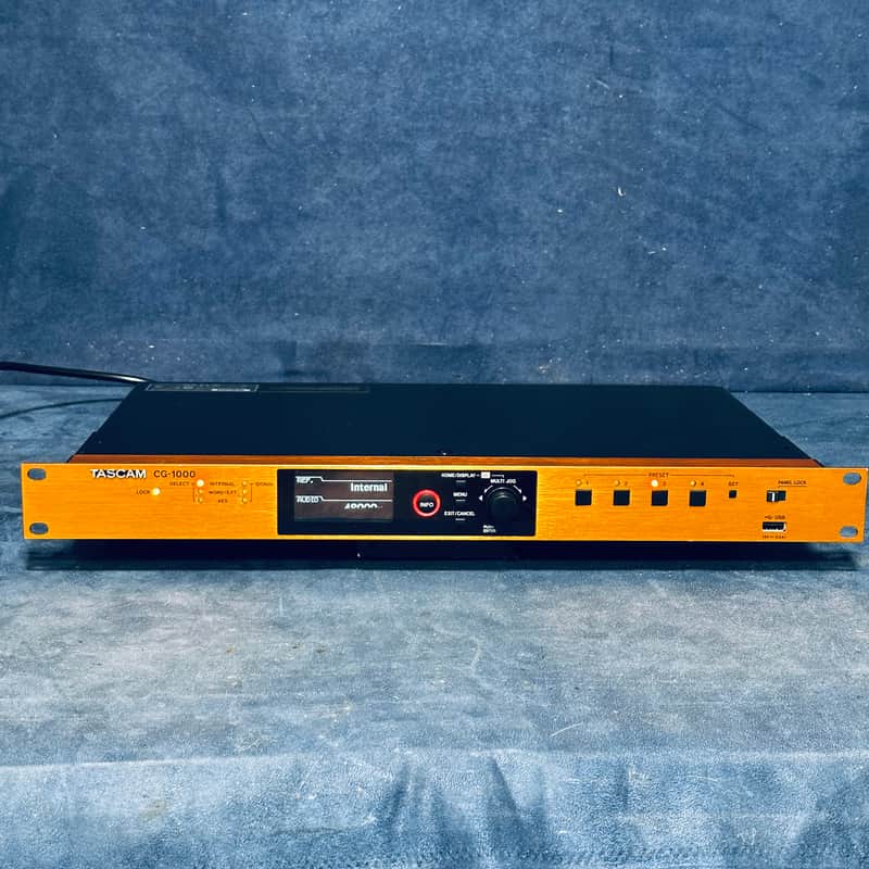 Tascam CG-1000 Master Clock Generator • Near Mint • Tested image 1