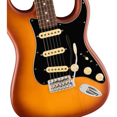Fender American Performer Spruce Stratocaster, Rosewood Fingerboard, Honey Burst image 3