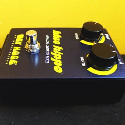 Way Huge Blue Hippo Analog Chorus MkII 2010's RARE! image 3
