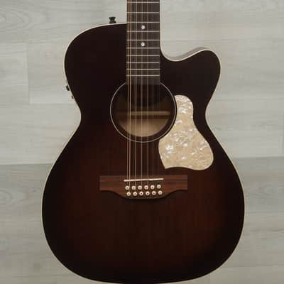 Used Art & Lutherie Legacy 12 Cw Presys II Solid Top Acoustic Guitar Bourbon Burst image 1
