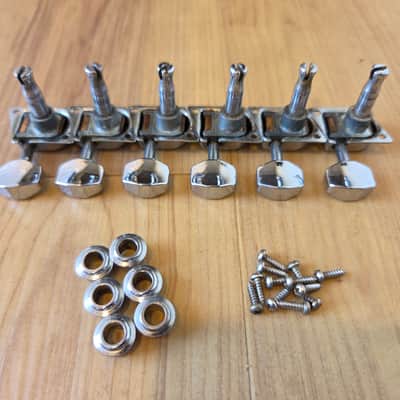 Set of Vintage Late 1970's Fender Guitar Tuners w/ Ferrules, Screws! image 4