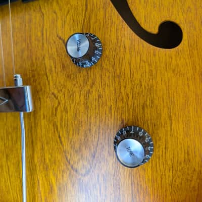 CUSTOM DUAL SOURCE! - Godin 5th Avenue Kingpin 2010s w/ Blender Pedal image 8