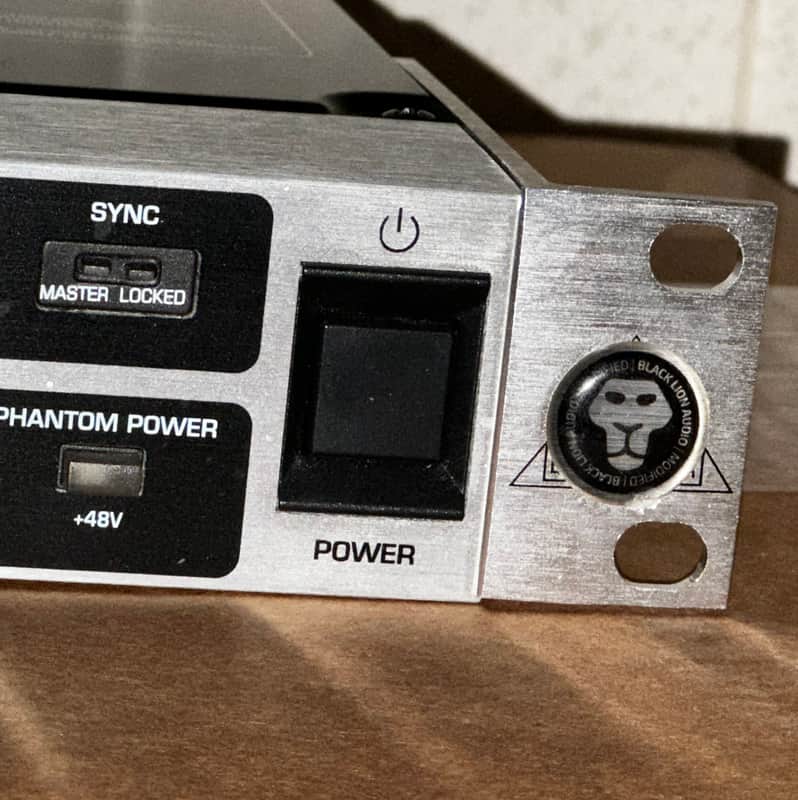 Behringer Ultragain Pro-8 Digital ADA8000 8-Channel Mic | Reverb