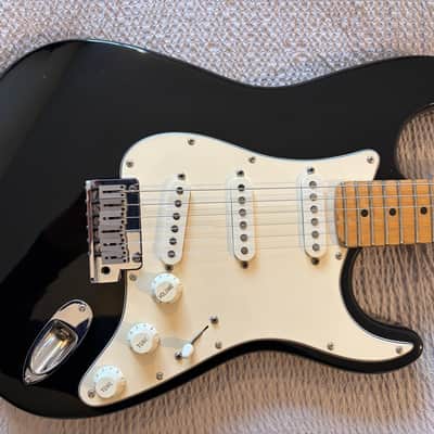Fender Stratocaster, American Standard 1992, with case image 6