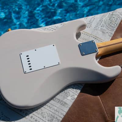 2020 Fender MIJ Hybrid '50s Stratocaster with Maple Fretboard 2018 - US Blonde - Pro Set Up w Perfect Frets/Action/Intonation! image 15