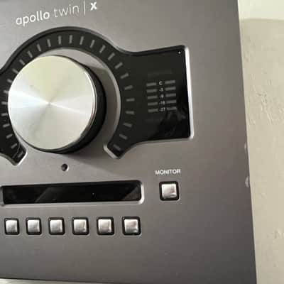 Universal Audio Apollo Twin X DUO Thunderbolt 3 Audio Interface 2019 - Present - Gray image 4