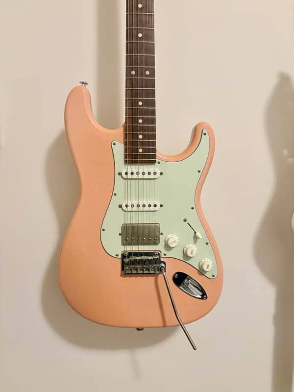 Suhr Mateus Asato Signature Classic S Antique - HSS Stratocaster 2021 - Shell Pink - light aging lacquer