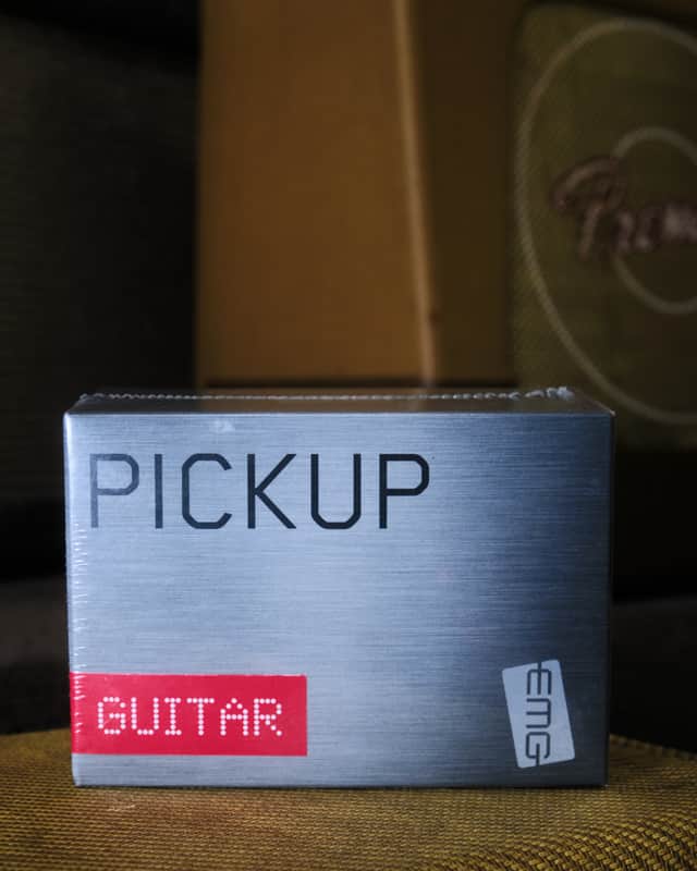 EMG 81 Active Humbucker Ceramic Guitar Pickup Long Shaft (Unopened) *Free Shipping* image 1