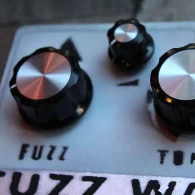 DEATH BY AUDIO "Fuzz War" image 3