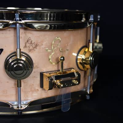 DW Sheila E. Icon Snare Drum, 13" x 5.5" Gold Hardware image 3