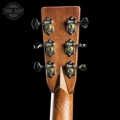 Martin Custom Shop  28 Style Dread Adirondack/Wild Grain East Indian Rosewood w/case 3056535 image 9
