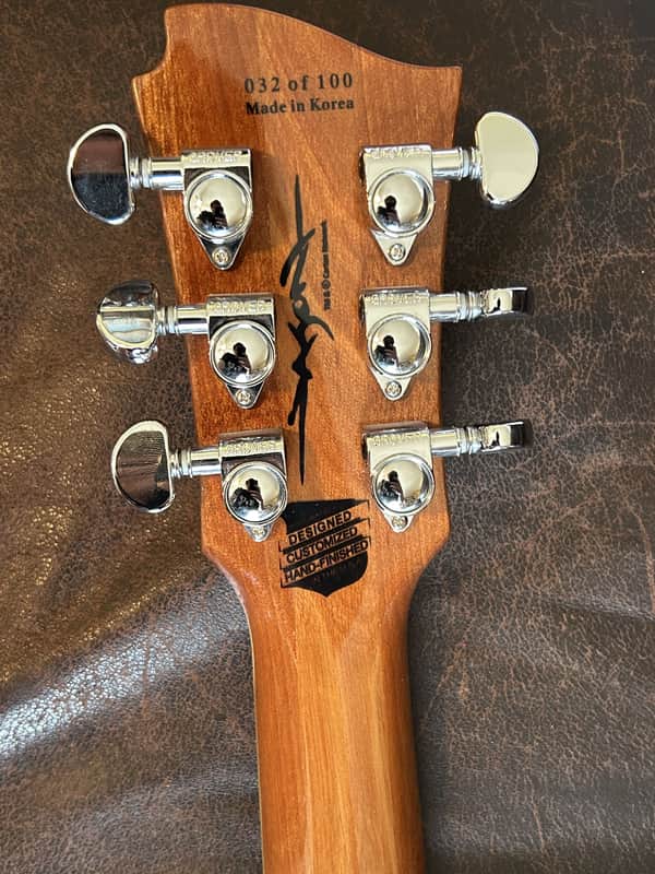Artist Series Guitar Adventure Time Limited Colectors Edition 2015 - Adventure Time image 1
