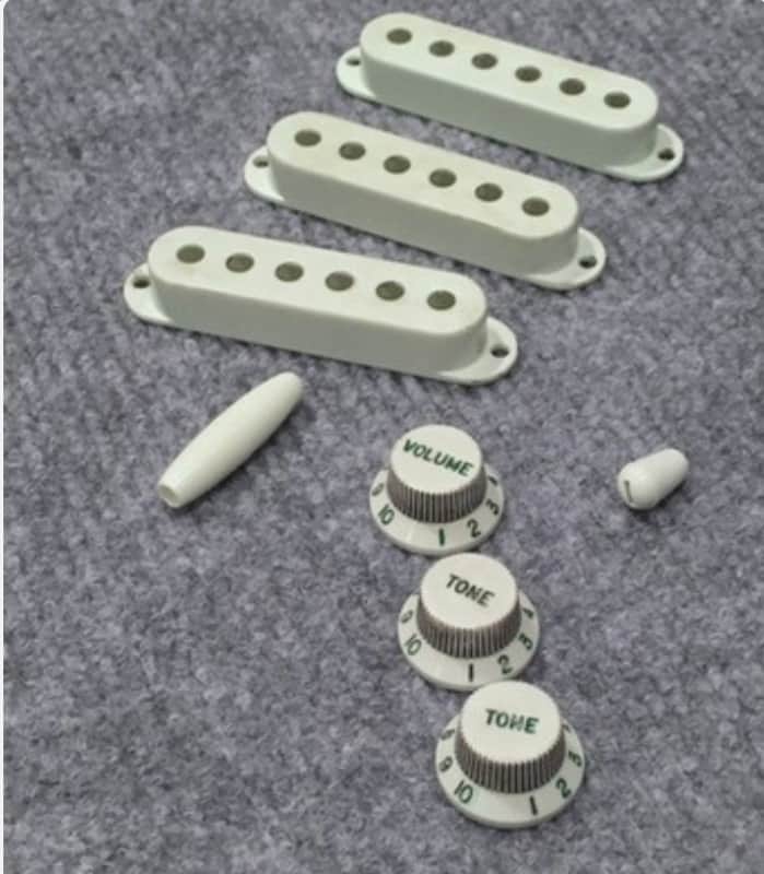 3 Spoke Vintage 60s RI Stratocaster Mint Green Knobs + Covers Fender Strat Relic image 1